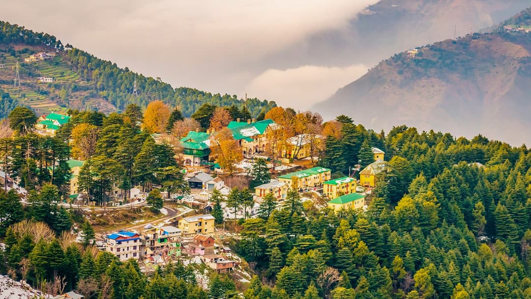 hotels near gandhi chowk dalhousie