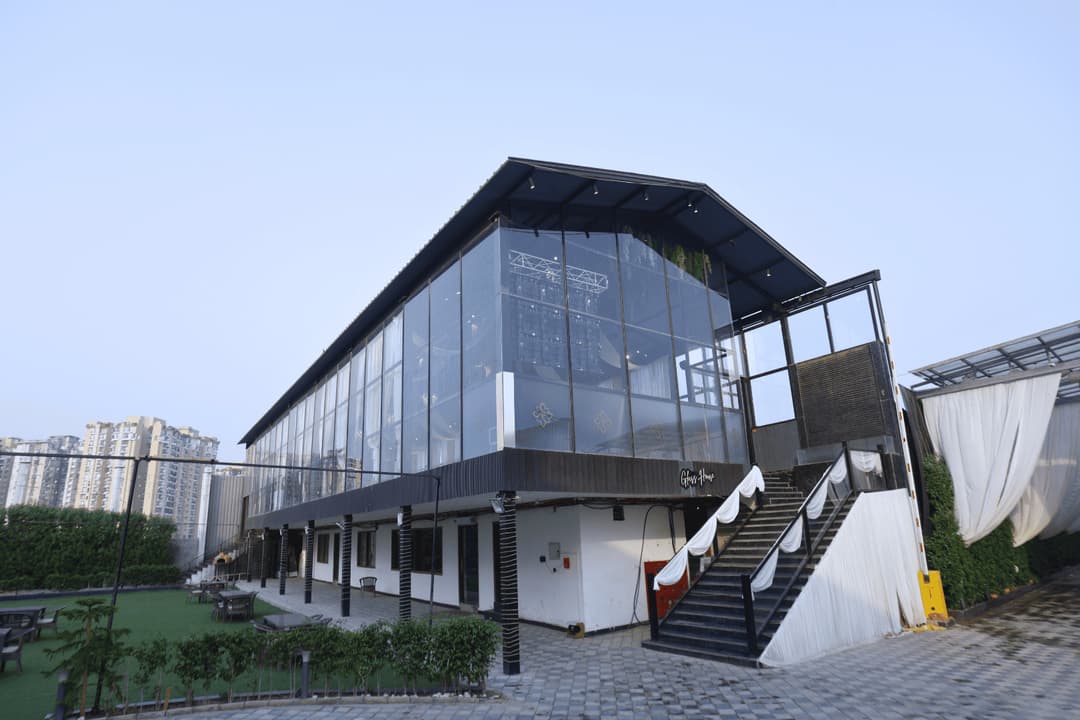day use hotels in noida: the ultimate guide to the hoften lotus court noida