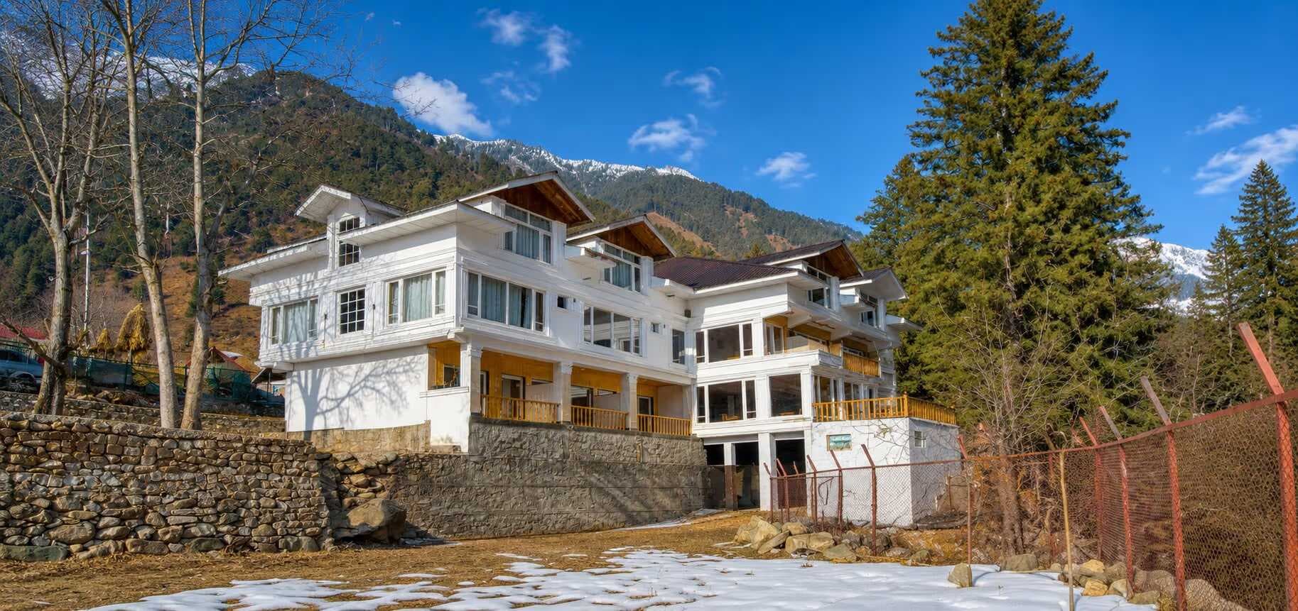 Xenious White House Eco Resort-Naranag, Sonmarg