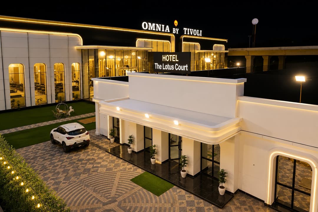 Hotel Near Gaur City Mall: A Guide to Staying in Greater Noida West